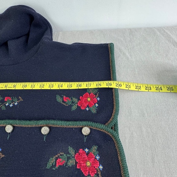 Vintage Astrifa wool cardigan - Picture 11 of 12